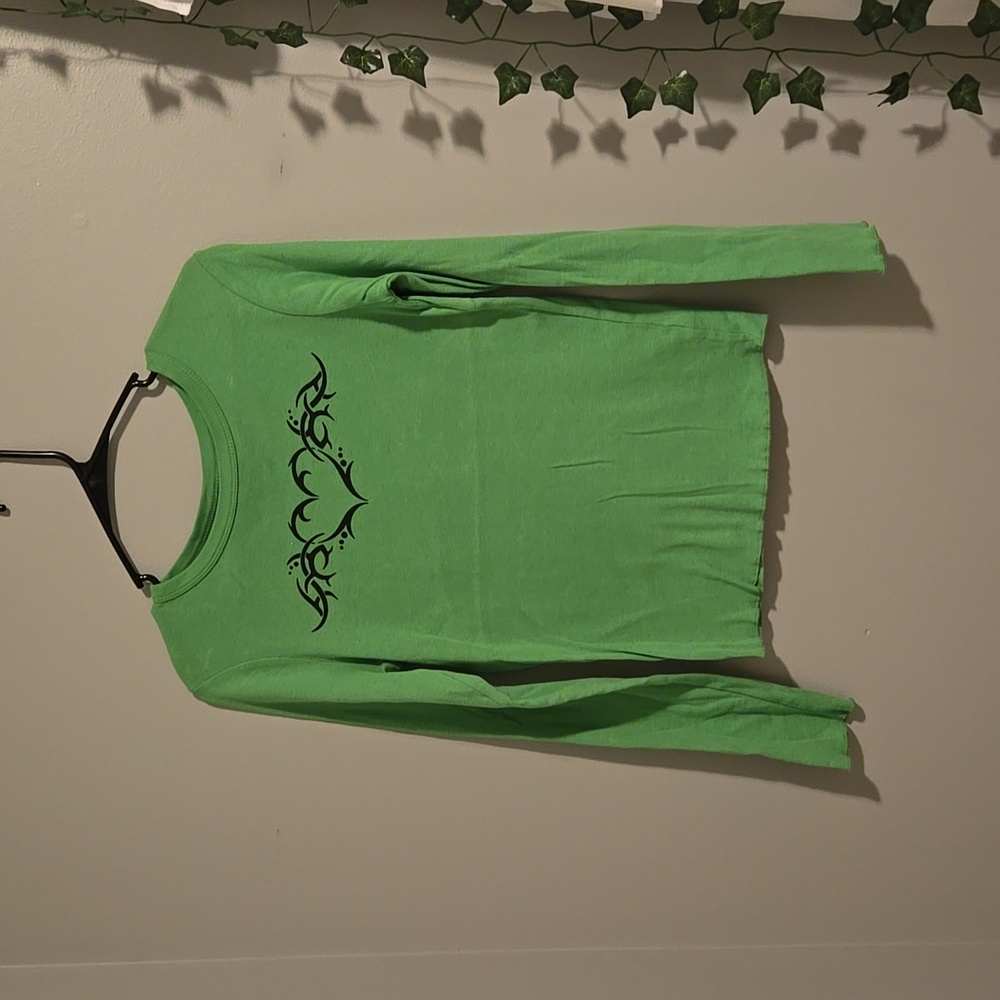 Wild Fable Green Long Sleeve Shirt With Heart Size Medium
